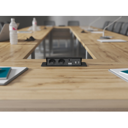 Krzesła Vienna (26 szt ) Stół konferencyjny 690x200cm Twist H26 na 26 osób